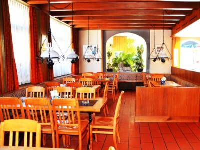 Hotel Loewen Lungern Kültér fotó