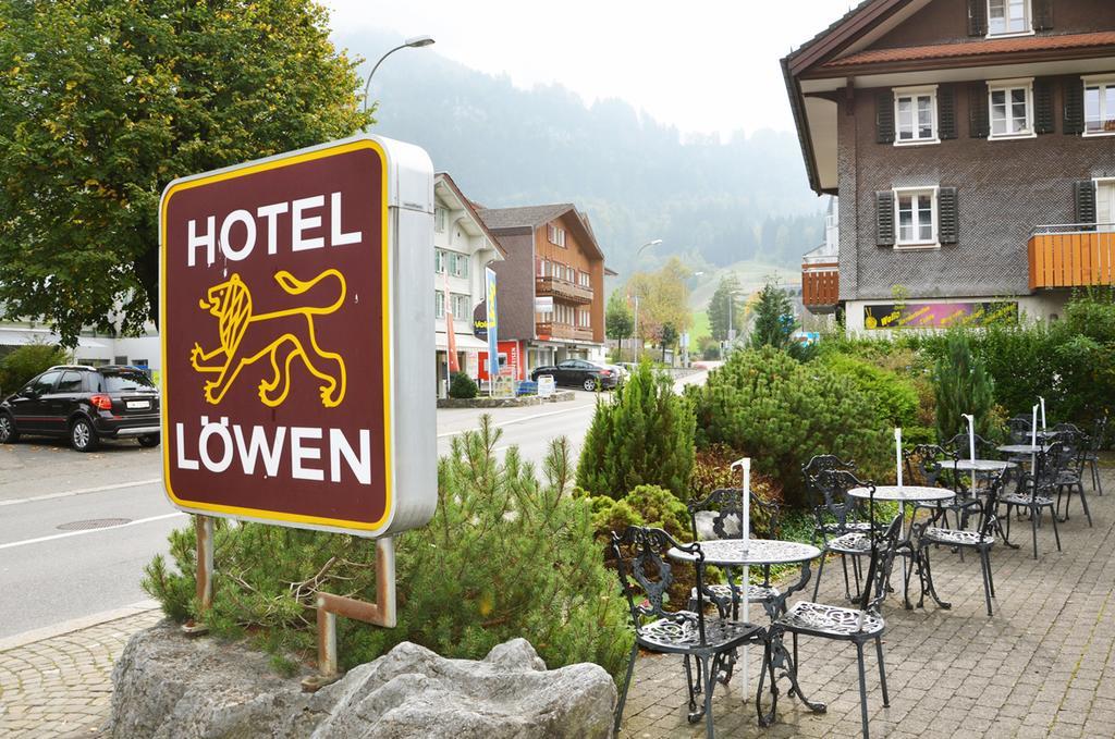 Hotel Loewen Lungern Kültér fotó